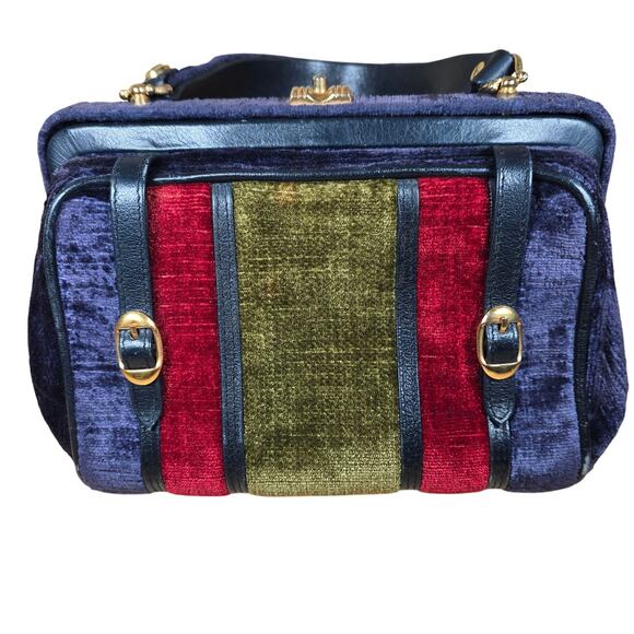 Roberta di Camerino Handbags - Vtg Handbag by Roberta di Camerino Made Exclusively for Parisian Made in Italy